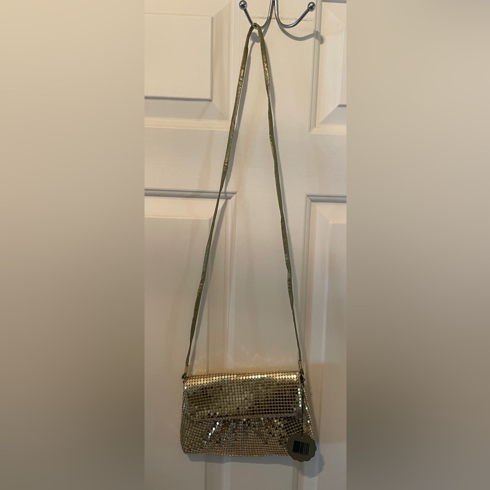 Gold Metallic Chain Mesh Purse- NWT- 9x6- La Regale Ltd